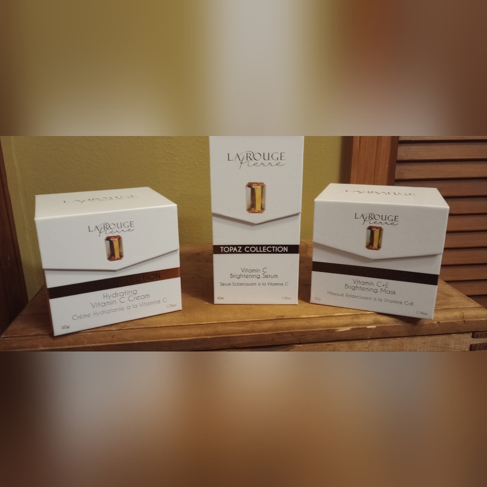 La Rough Topaz Collection  White and Gold